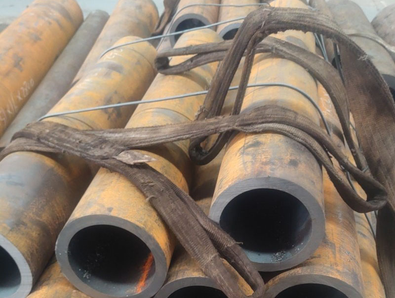 通辽15CrMoG无缝钢管切割